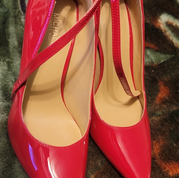 Michael Kors Patent Leather RED Stiletto Heel W/ Ankle Strap - Picture 6 of 10
